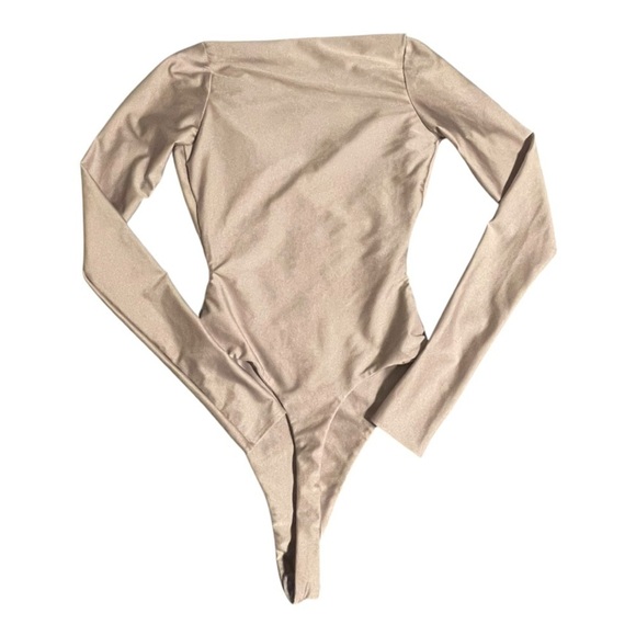 Naked Wardrobe Mock Neck Long Sleeve Bodysuit in Lavender NWOT - Picture 4 of 5